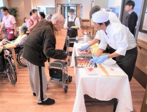201115_お寿司パーティー（チャーム西宮上ヶ原　）